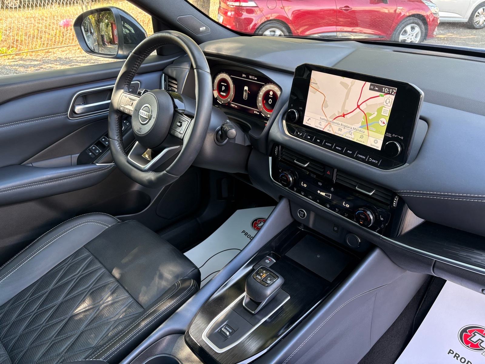 Nissan Qashqai 1,3 DIG-T NAVI - VIRTUAL - KAMERA 360° - LEASING, fotografija 18