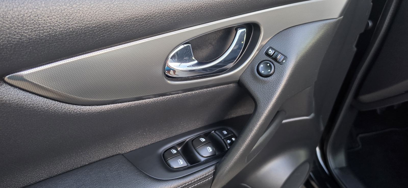 Nissan Qashqai 1,3 DIG-T N Conecta, fotografija 10