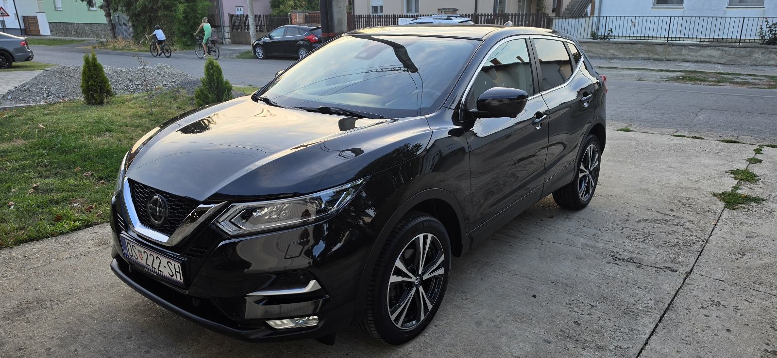 Nissan Qashqai 1,3 DIG-T N Conecta, fotografija 2