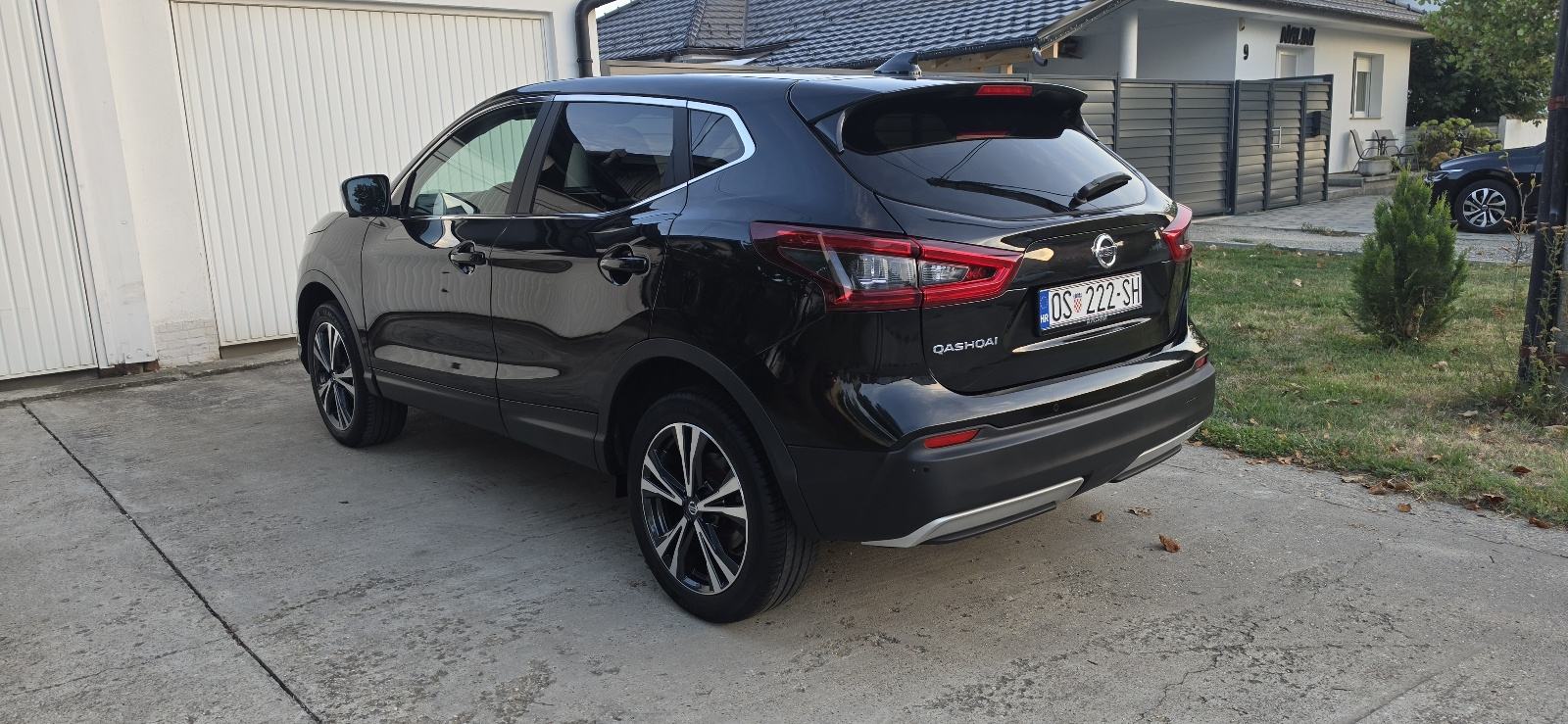 Nissan Qashqai 1,3 DIG-T N Conecta, fotografija 6