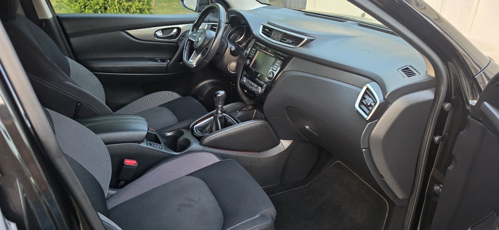 Nissan Qashqai 1,3 DIG-T N Conecta, fotografija 15
