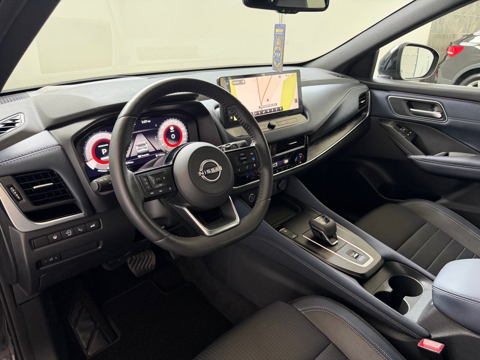 Nissan Qashqai 1.3 DIG-T, TEKNA, AUTOMATIK, JAMSTVO, LEASING 0% UČEŠĆA, fotografija 9