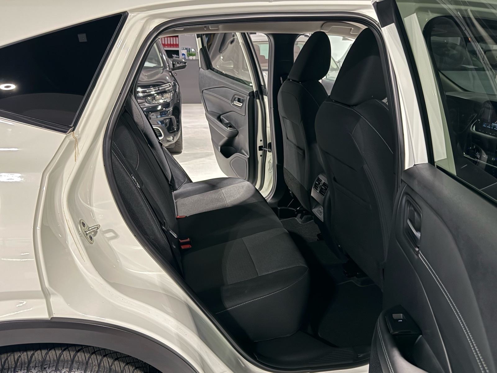 ⭐️NISSAN QASHQAI 1.3 DIG-T⭐️TEKNA◼️PERLA BIJELI◼️3 GODINE JAMSTVA✅⭐️, fotografija 19