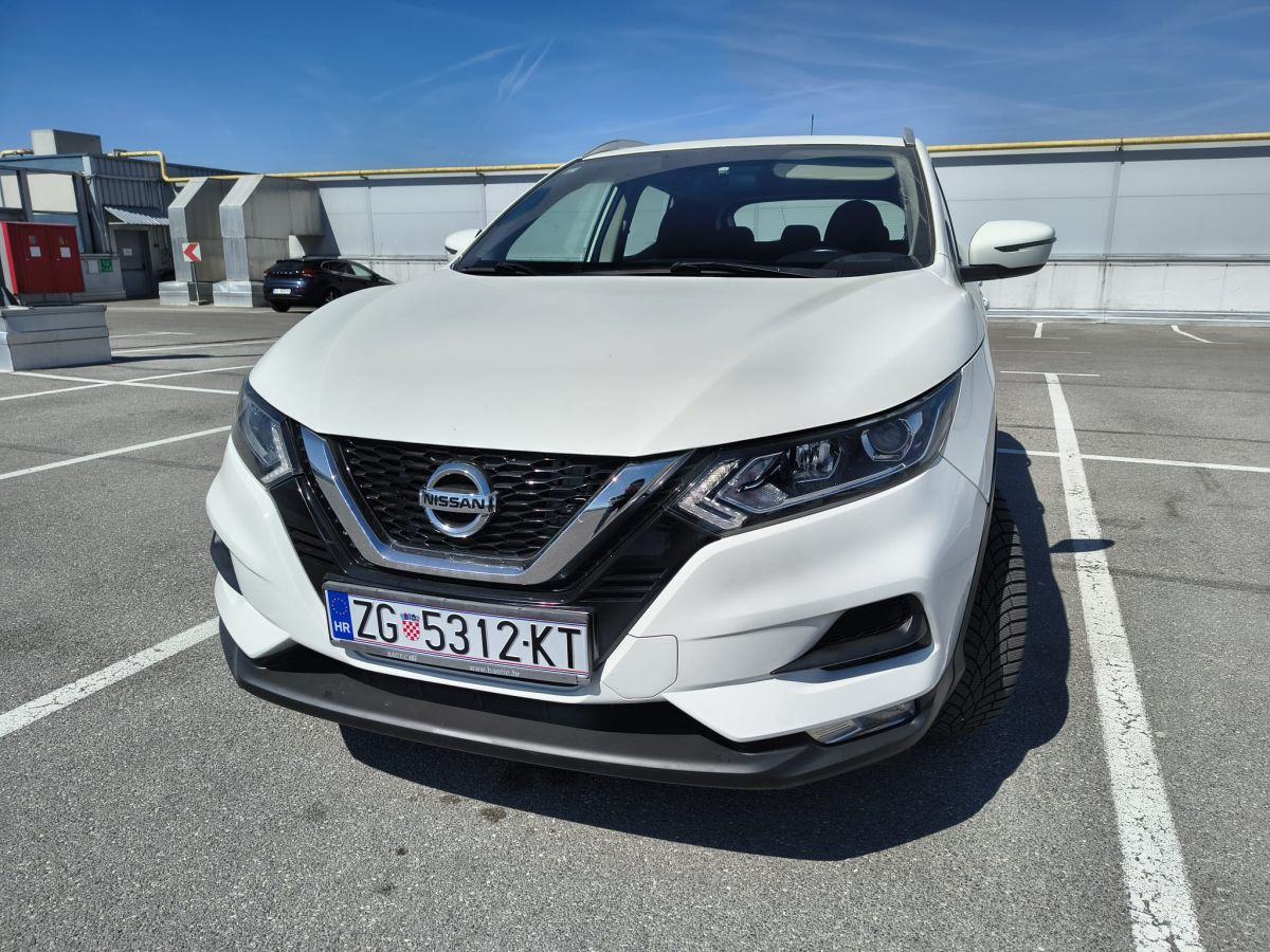 Nissan Qashqai 1.3 DIG-T mercedes-nissan motor, 2021 privatan, zamjena, fotografija 4