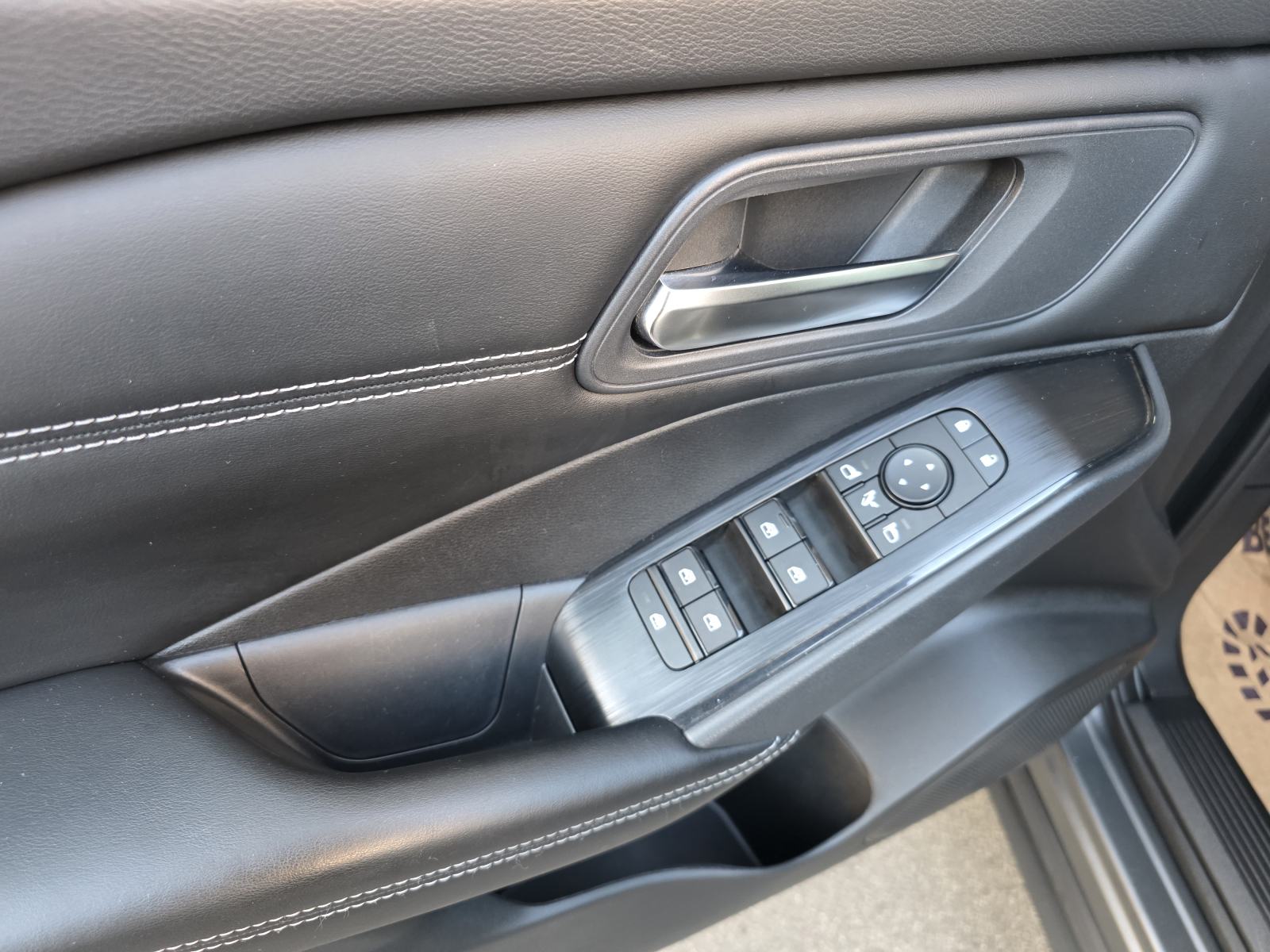 Nissan Qashqai 1.3 HEV**AUTOMATIC**ALU**LED**, fotografija 16