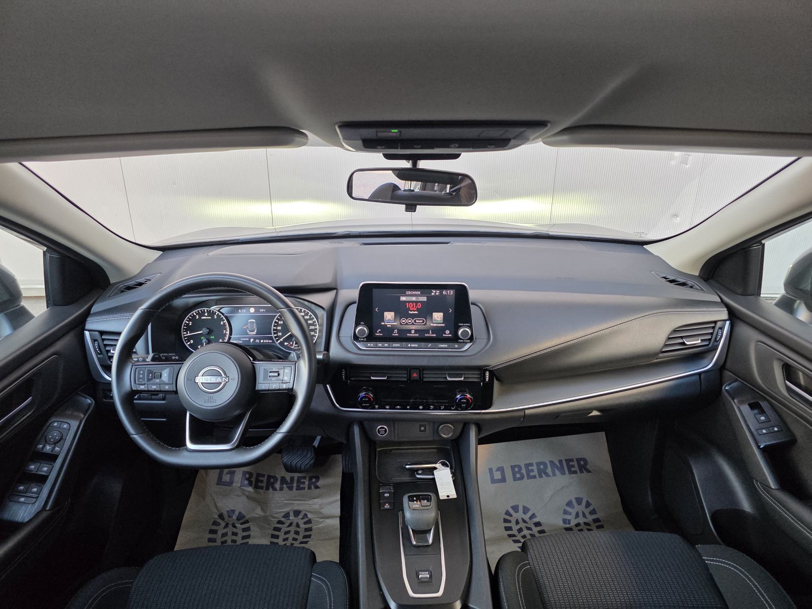 Nissan Qashqai 1.3 HEV**AUTOMATIC**ALU**LED**, fotografija 12