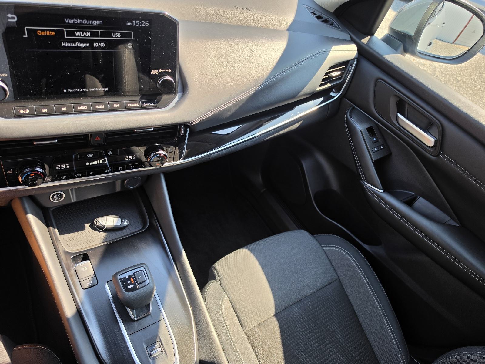Nissan Qashqai 1.3 MHEV 41TKM,SERV.,NAVI.,LED,ALU.,VIRT,KAM.360,N CONN, fotografija 13