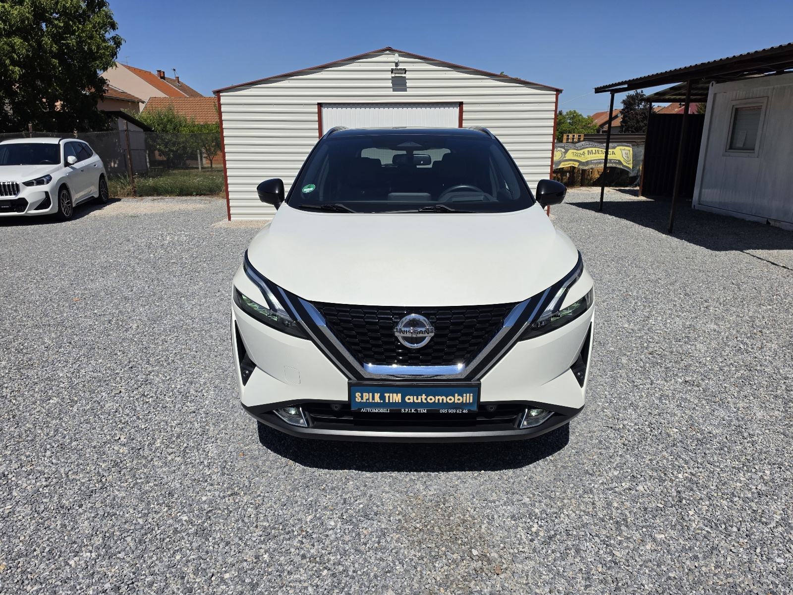 Nissan Qashqai 1.3 MHEV 48TKM,SERV.,NAVI.,LED,KAM.360,PANO,KOŽA,TEKNA+, fotografija 8