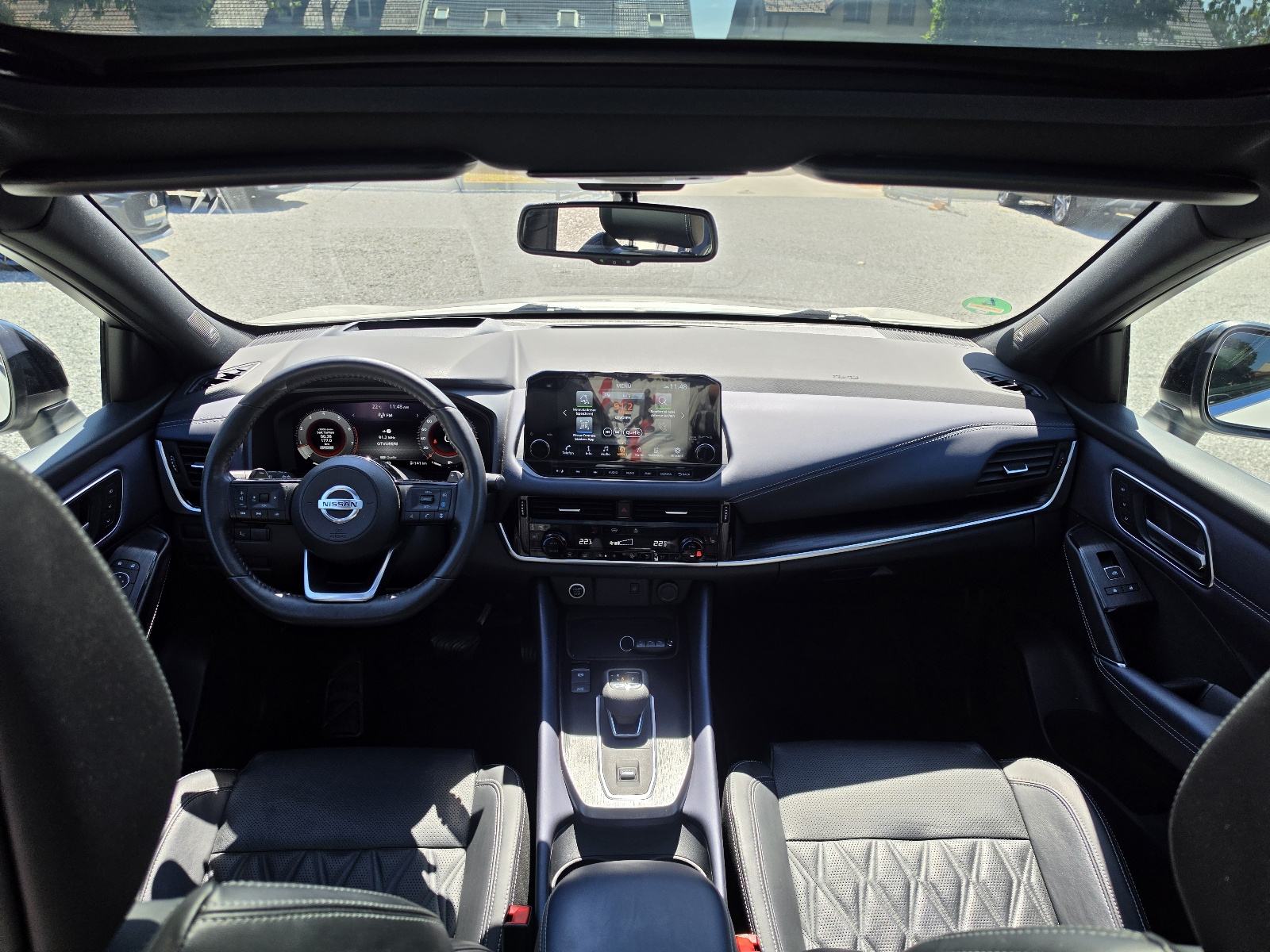 Nissan Qashqai 1.3 MHEV 48TKM,SERV.,NAVI.,LED,KAM.360,PANO,KOŽA,TEKNA+, fotografija 15