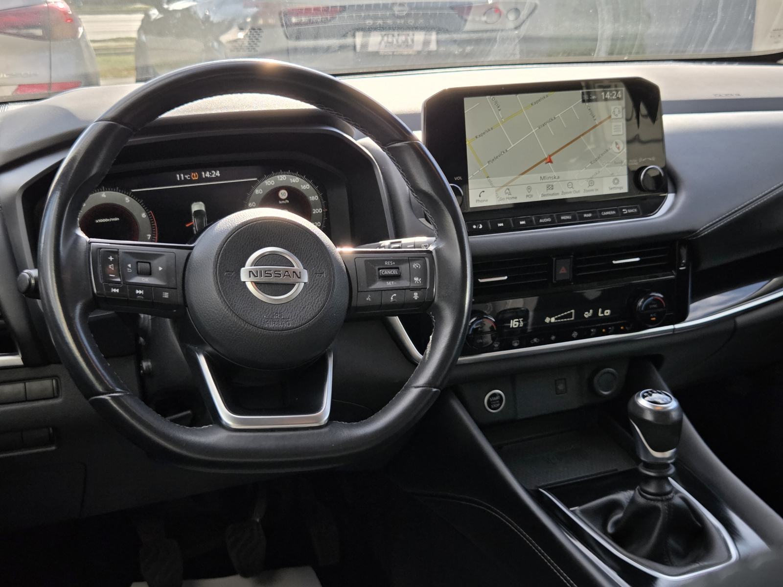 Nissan Qashqai 1,3 N-Connecta I 360 KAM I VIRTUAL I, fotografija 10