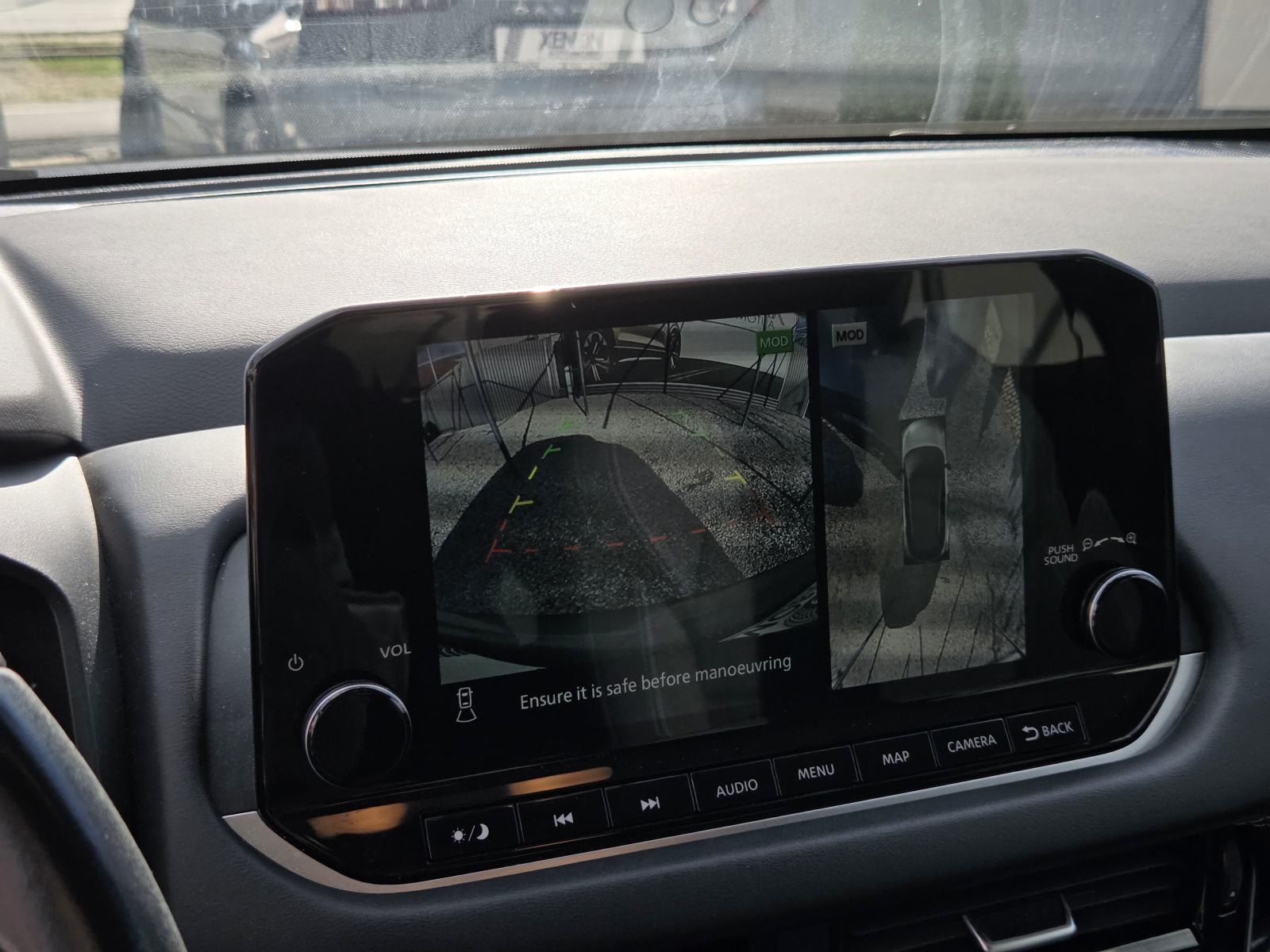 Nissan Qashqai 1,3 N-Connecta I 360 KAM I VIRTUAL I, fotografija 14