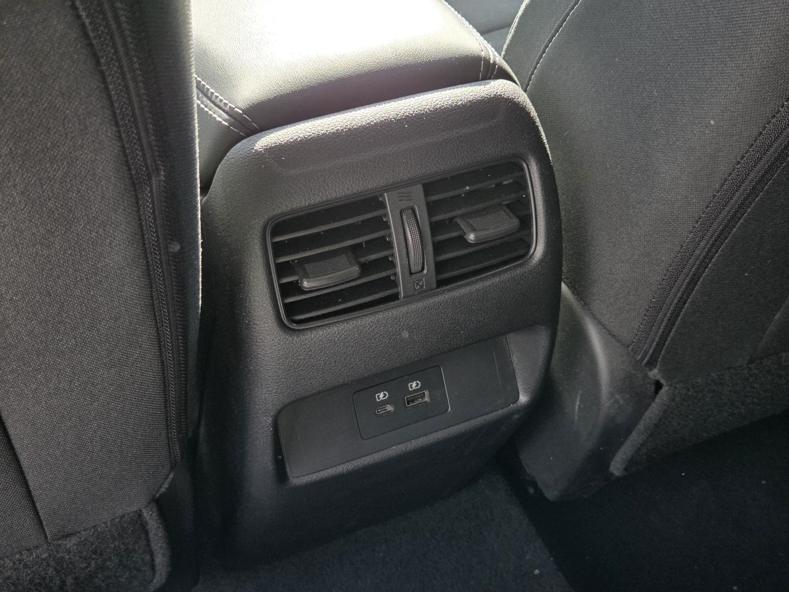 Nissan Qashqai 1,3 N-Connecta I 360 KAM I VIRTUAL I, fotografija 18