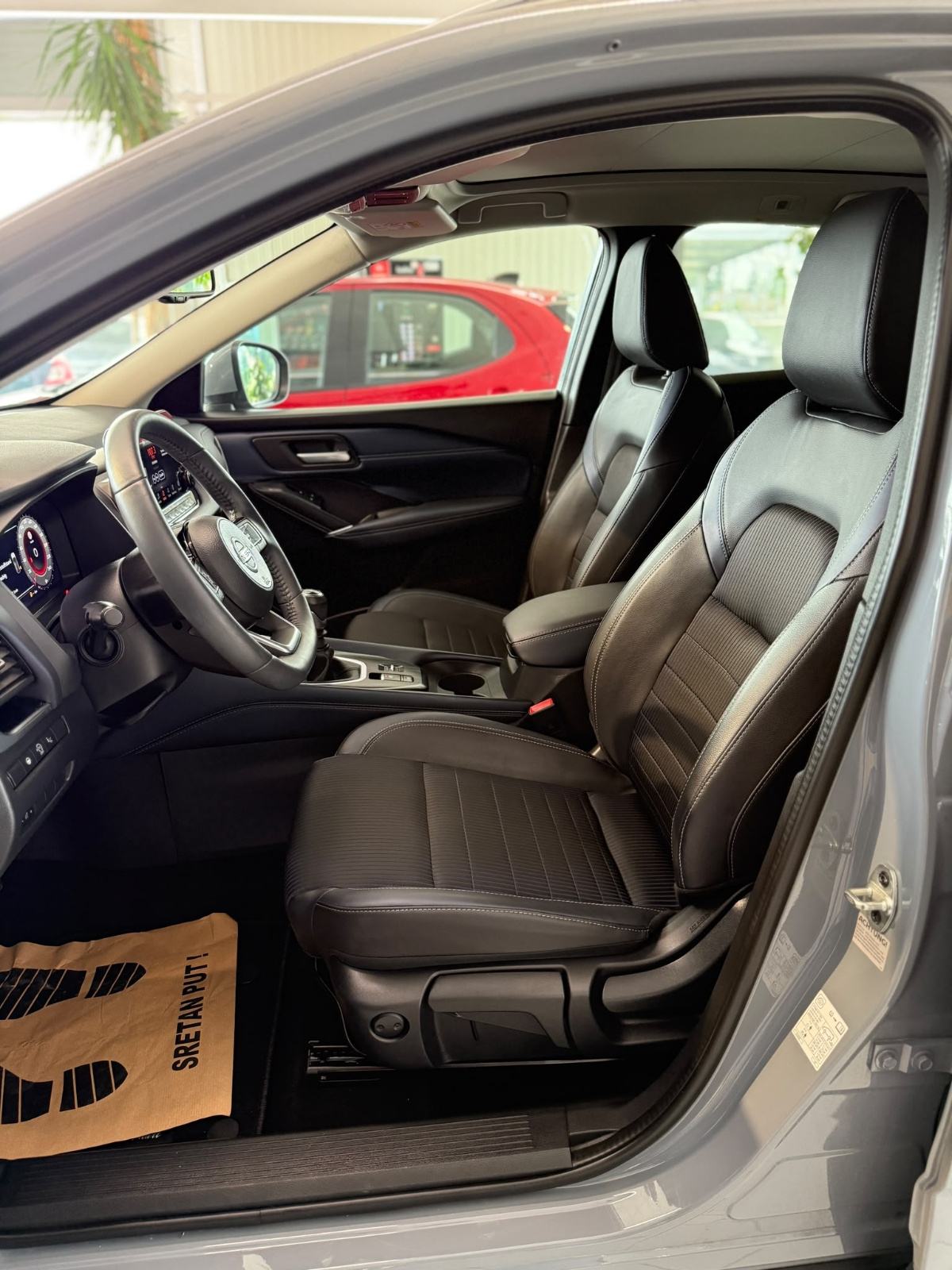 Nissan Qashqai 1.3 140 PS MHEV N-CONNECTA/NAVI/KAMERA 360/SERVISNA, fotografija 11