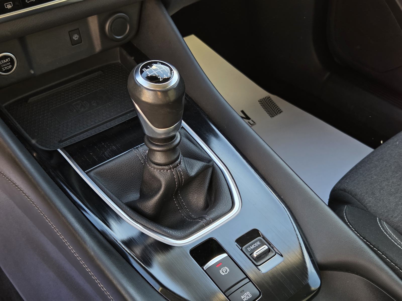 Nissan Qashqai 1,3 N-Connecta I Pano I 360 Kam I ACC I, fotografija 15