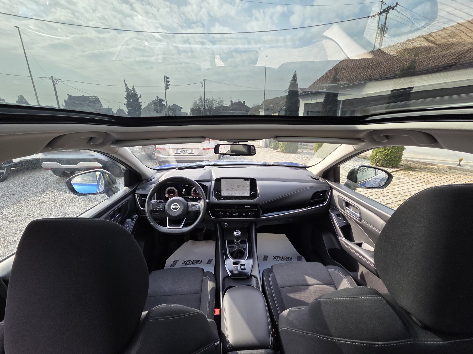 Nissan Qashqai 1,3 N-Connecta I PANO I VIRTUAL I HEAD UP I ACC i 360°, fotografija 18