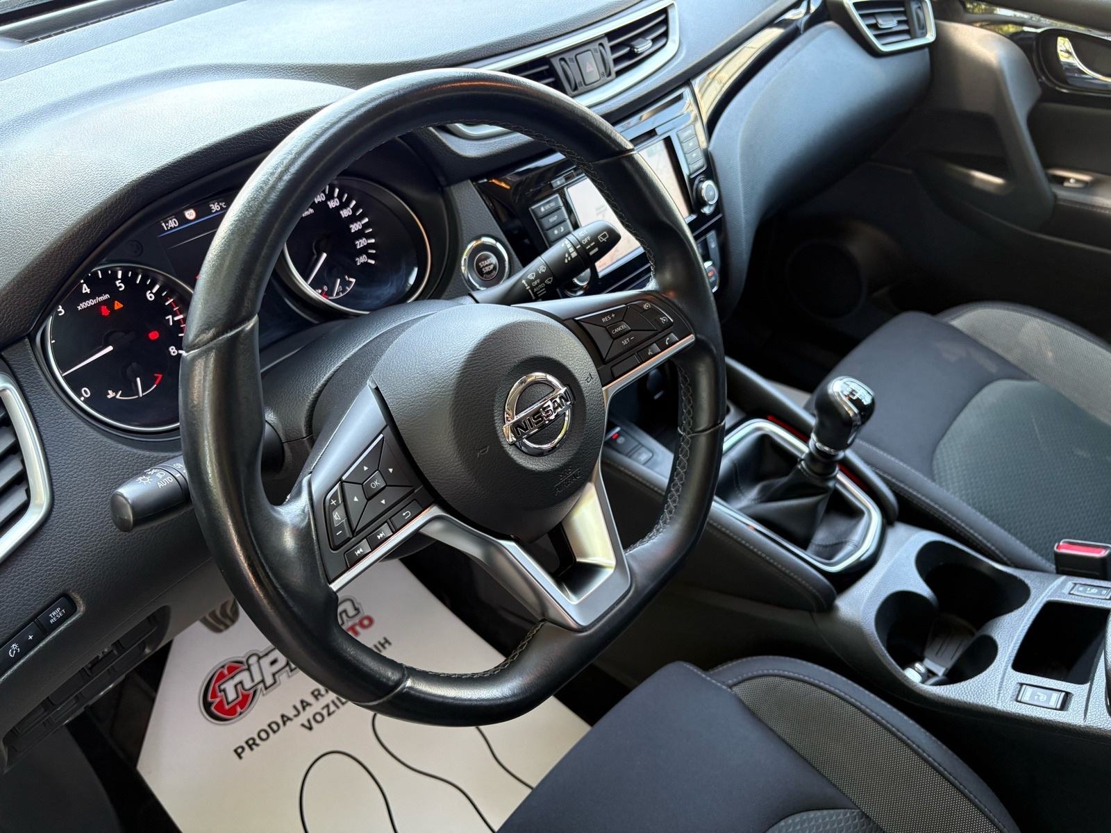 Nissan Qashqai 1,3 REG:11/2026 - PANORAMA - NAVI - KLIMA - LEASING, fotografija 9