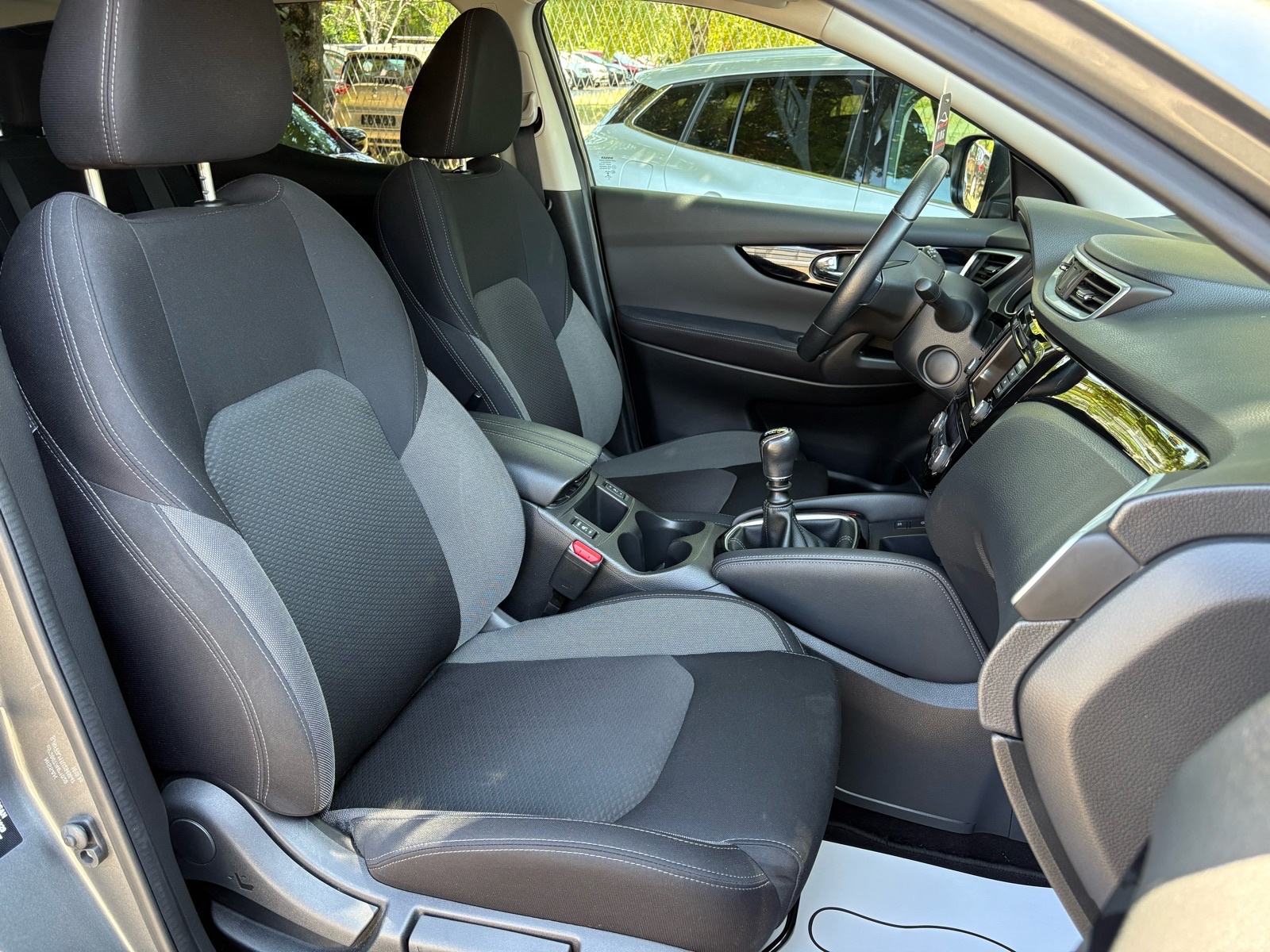 Nissan Qashqai 1,3 REG:11/2026 - PANORAMA - NAVI - KLIMA - LEASING, fotografija 20