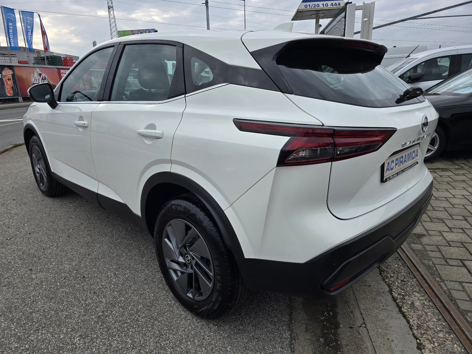 Nissan Qashqai 1,3 MHEV ●1 VLASNIK●SERVISNA●U PDV-u●●AKCIJA●●, fotografija 4