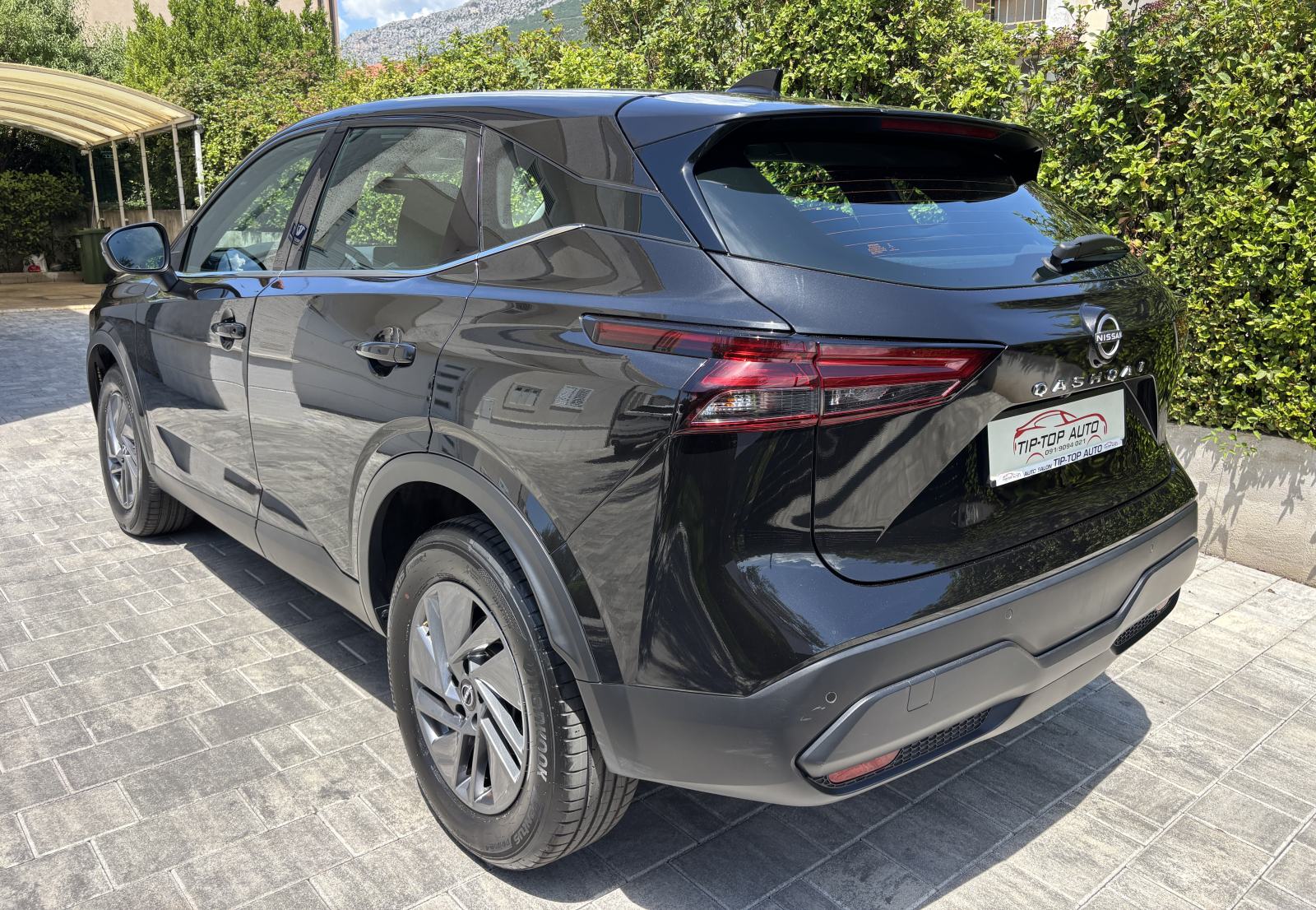NISSAN Qashqai 1.3 xtronic, 116kW/158 KS, fotografija 5