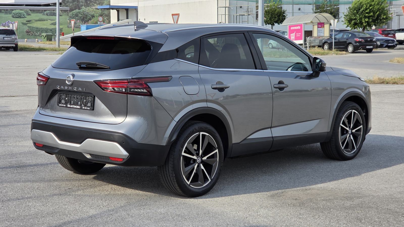 Nissan Qashqai 1.3 TEKNA PLUS 89TKM SERV LED NAVI KAMERA PANORAMA VIRT, fotografija 8