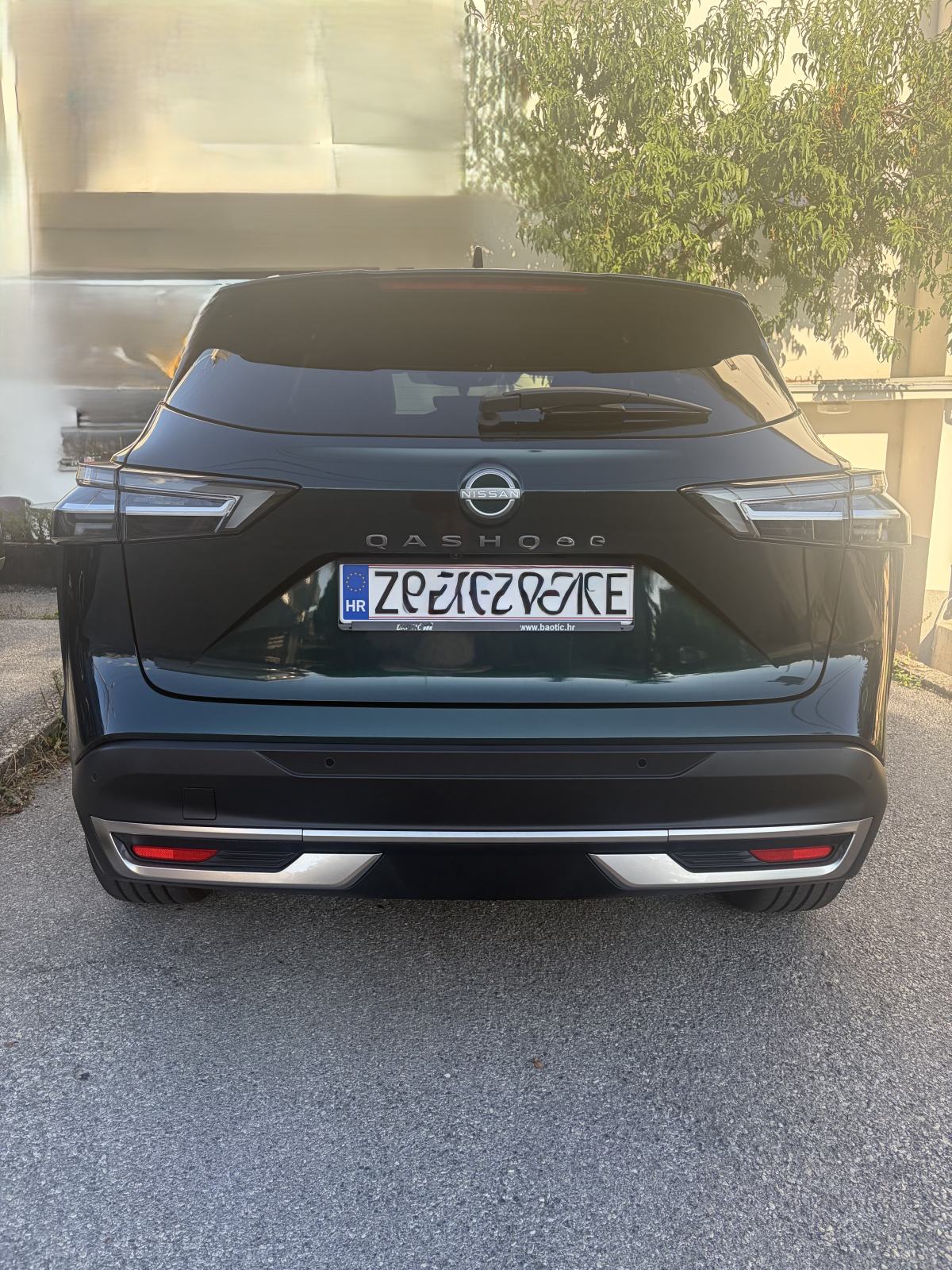 Nissan Qashqai 1.3 N-CONECTA + COLD, fotografija 6