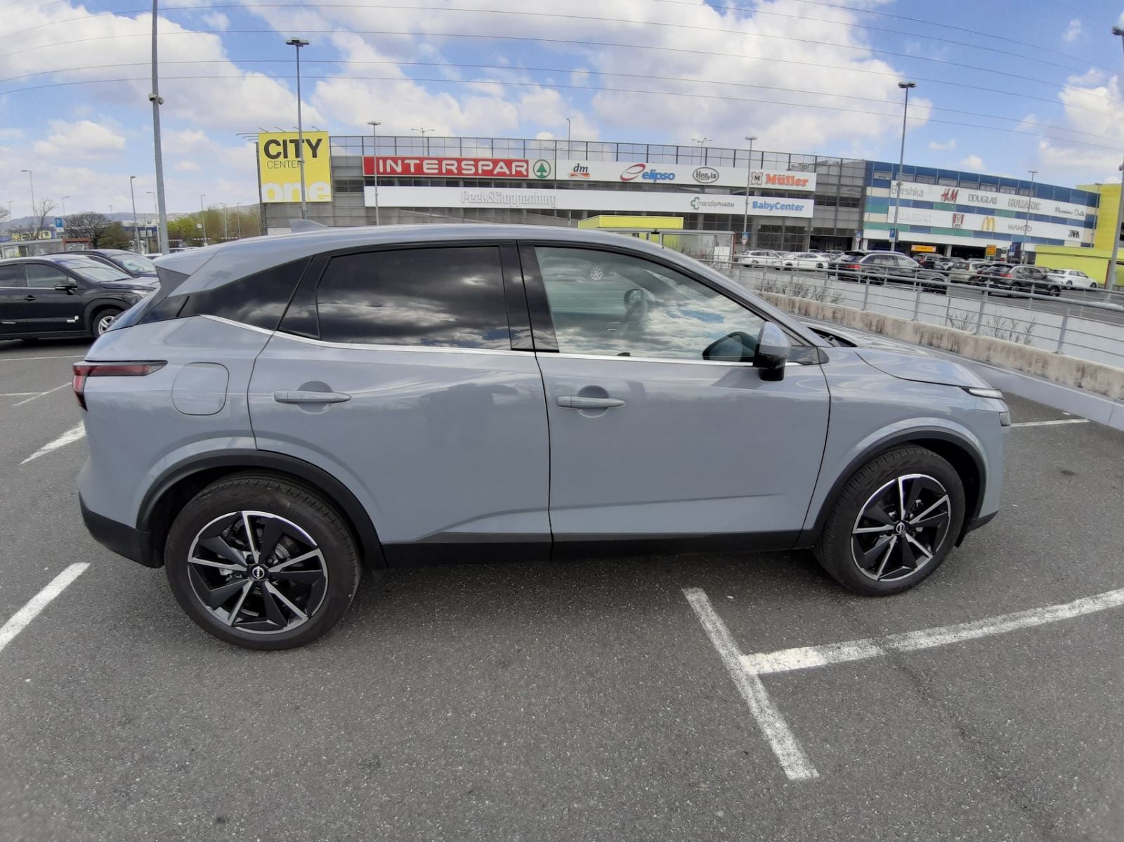 NISSAN QASHQAI 1.3 TEKNA - AUT-HUP- ACC-ProPILOT-LED-NAVY - KAM 360, fotografija 3