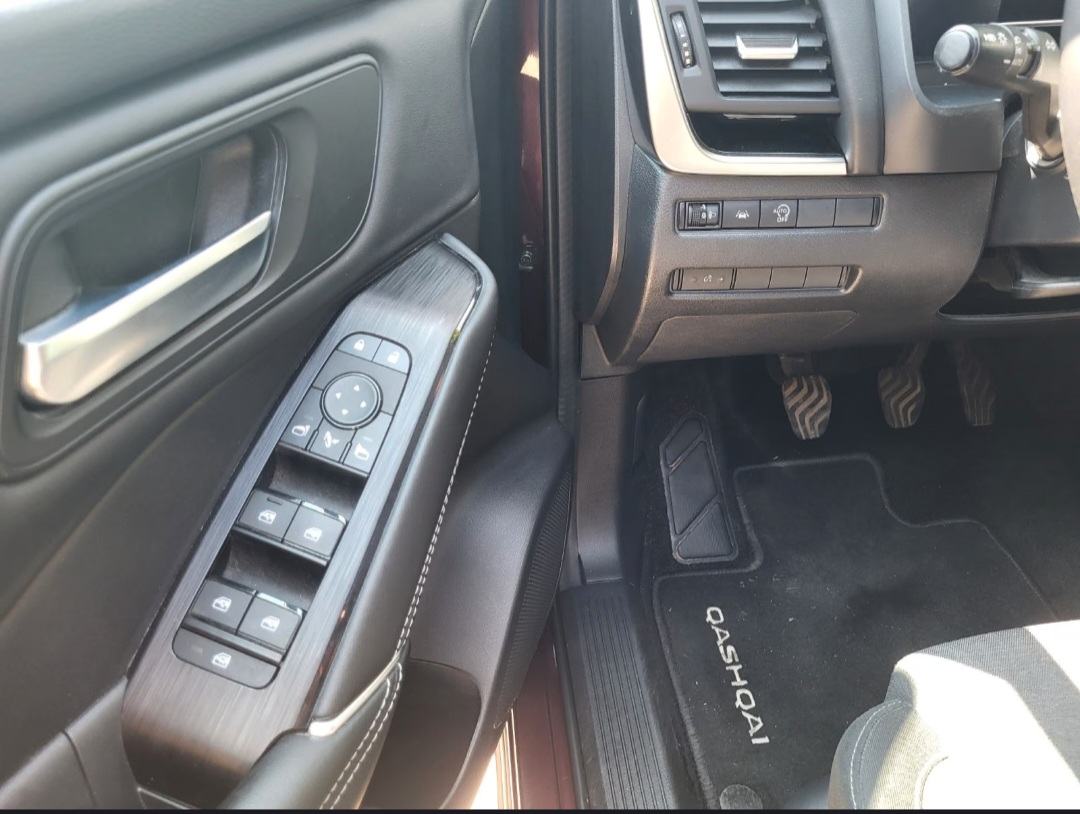 Nissan Qashqai 1.3MHEV,49TKM,NAVI,LED,KAMERA,VIRTUAL,GR.SJEDALA, fotografija 6