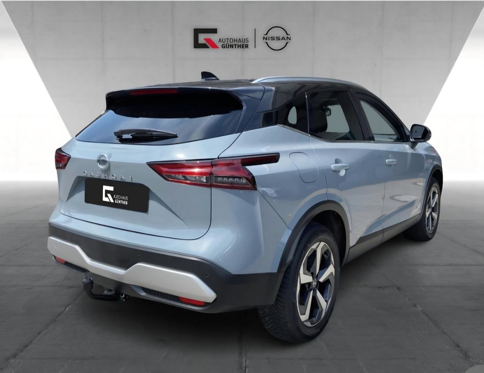 Nissan Qashqai 1,3MHEV,71TKM,NAVI,LED,KAMERA,ALU,PANO,GR.SJEDALA,TEKNA, fotografija 3