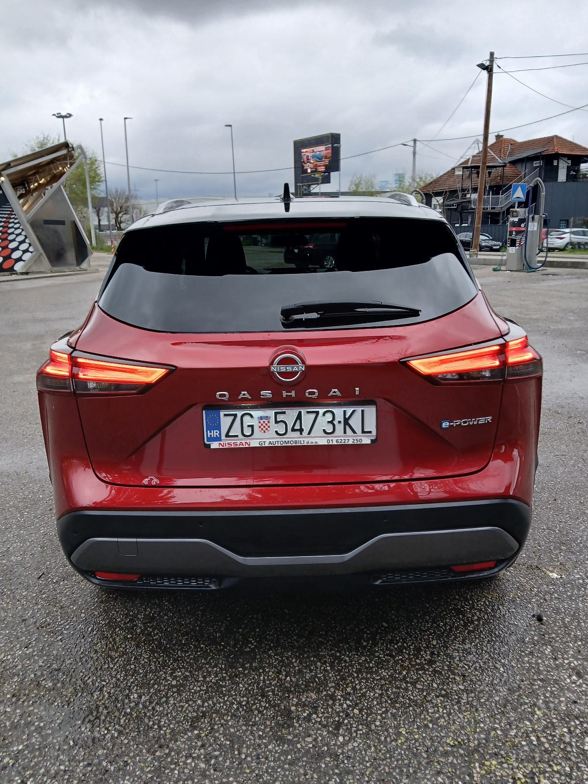Nissan Qashqai 1.5 automatik, fotografija 6