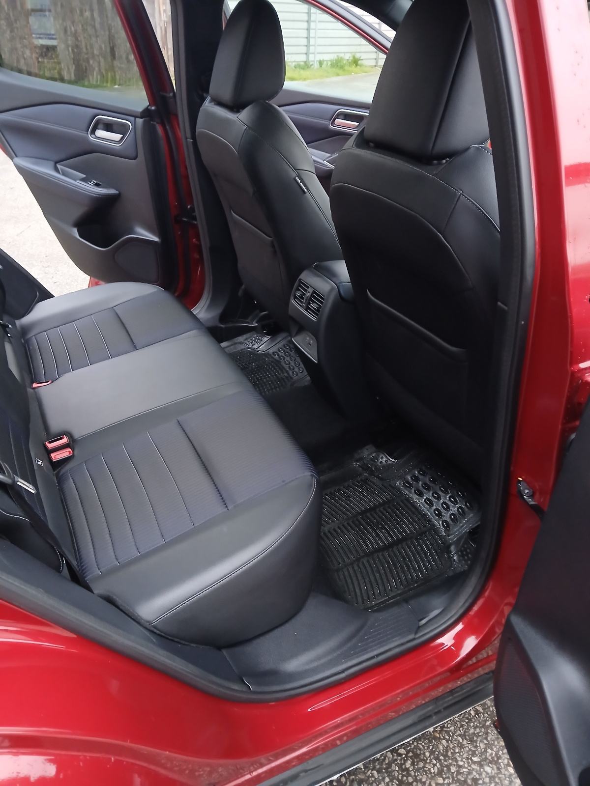 Nissan Qashqai 1.5 automatik, fotografija 7