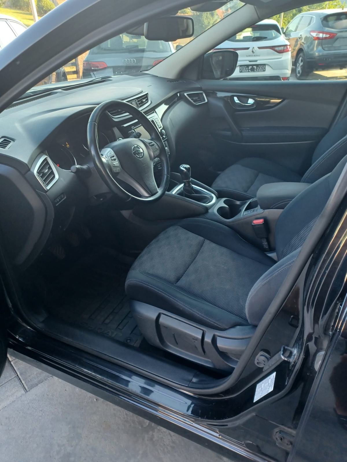 Nissan Qashqai ⭐1.5 dCi 110⭐360 kamera⭐klima⭐navigacija, fotografija 6