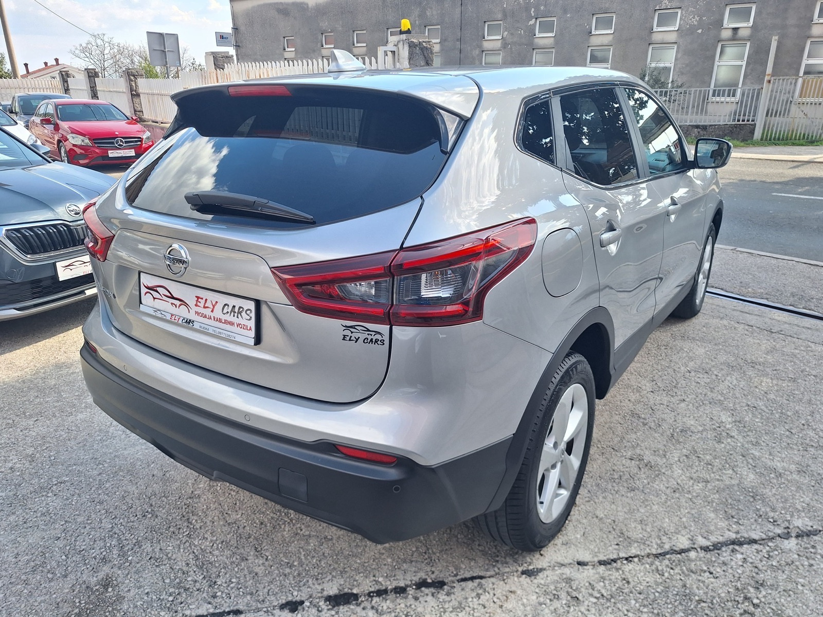Nissan Qashqai 1,5 dCi 115 KS NAVI. LED/ P.KAMERA(AKCIJA), fotografija 5