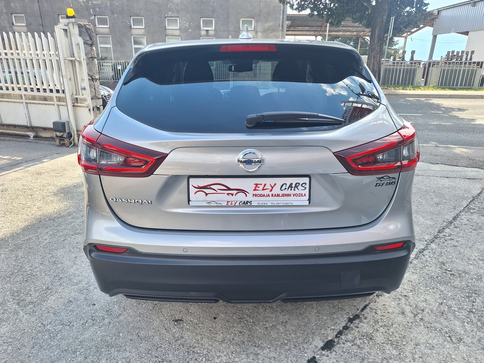 Nissan Qashqai 1,5 dCi 115 KS NAVI. LED/ P.KAMERA(AKCIJA), fotografija 8