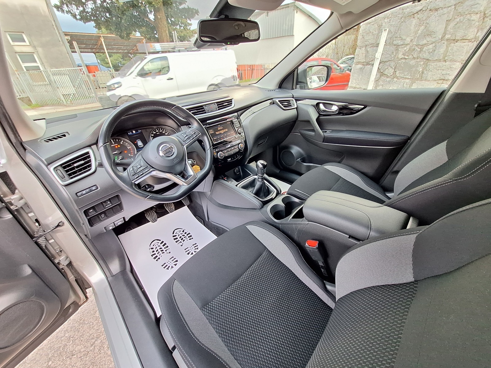 Nissan Qashqai 1,5 dCi 115 KS NAVI. LED/ P.KAMERA(AKCIJA), fotografija 12