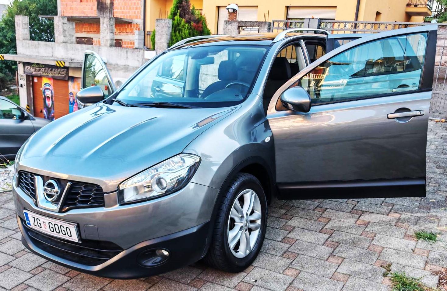 Nissan Qashqai 1,5 dCi 2011. PANORAMA, ALU 17", VELIKI SERVIS UREDAN, fotografija 4