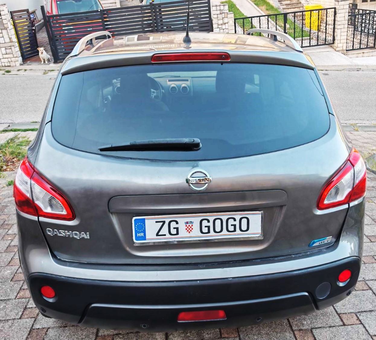 Nissan Qashqai 1,5 dCi 2011. PANORAMA, ALU 17", VELIKI SERVIS UREDAN, fotografija 11