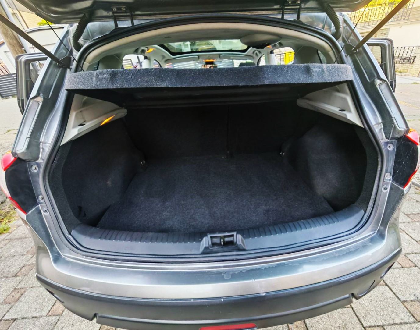 Nissan Qashqai 1,5 dCi 2011. PANORAMA, ALU 17", VELIKI SERVIS UREDAN, fotografija 14