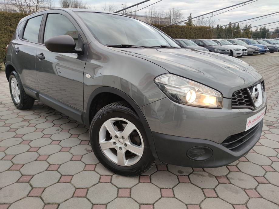 Nissan Qashqai 1,5 dCi 2013.,reg:20.2.2027.,SERVIS, PARK SENZ, ALU.., fotografija 1