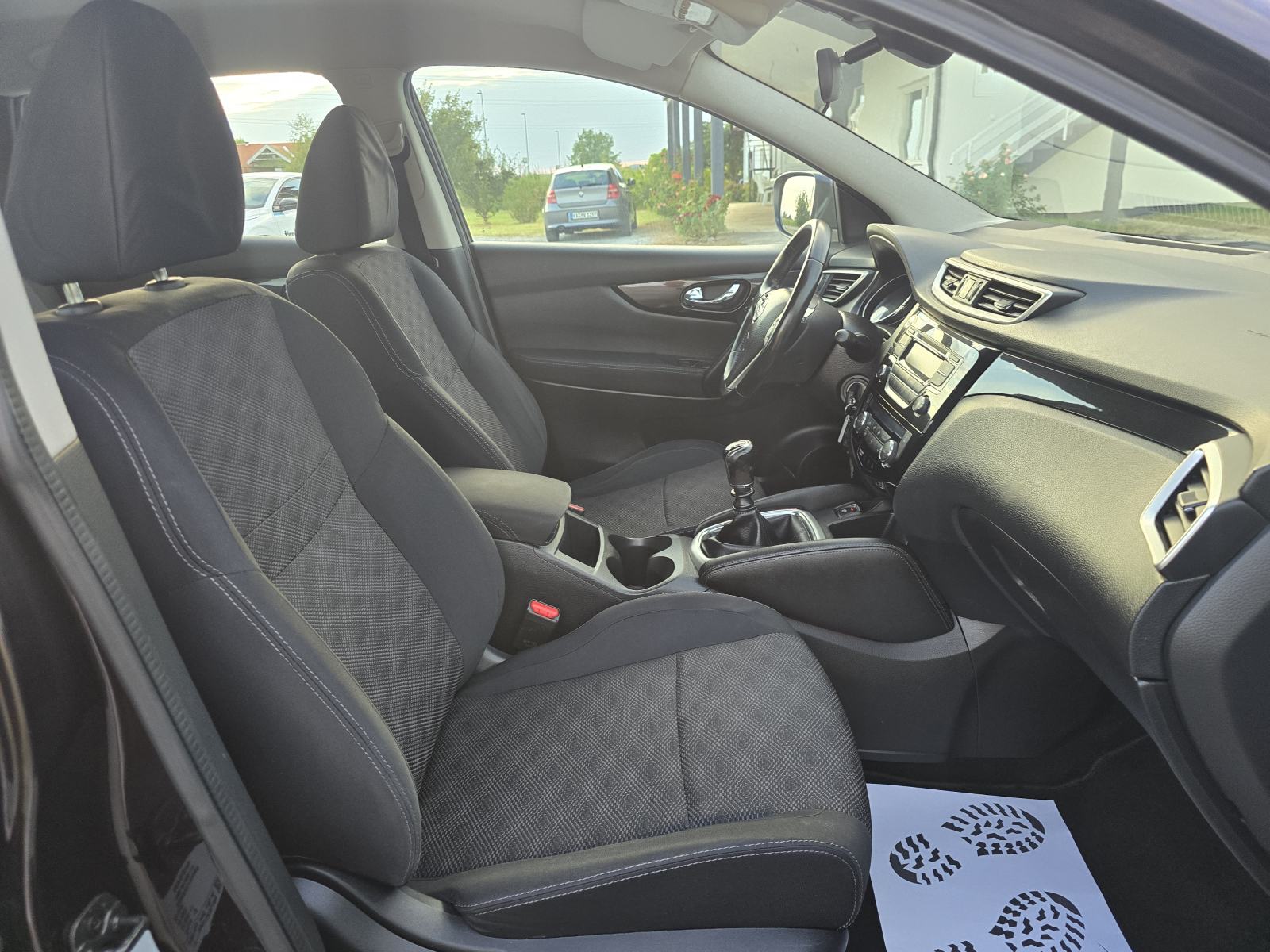 Nissan Qashqai 1,5 dCi-2015god.md-CLIMATRONIC-xenon,173tkm,alu,KARTICE, fotografija 10