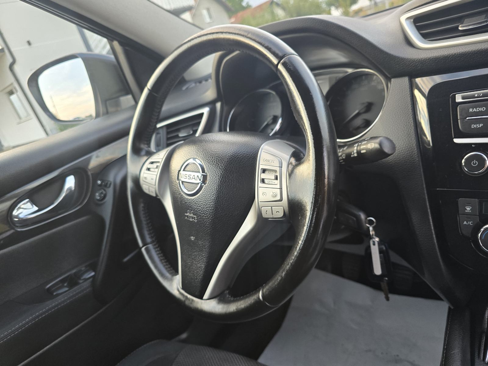 Nissan Qashqai 1,5 dCi-2015god.md-CLIMATRONIC-xenon,173tkm,alu,KARTICE, fotografija 11