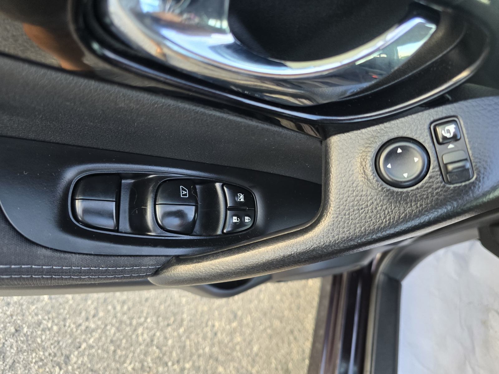 Nissan Qashqai 1,5 dCi-2015god.md-CLIMATRONIC-xenon,173tkm,alu,KARTICE, fotografija 15