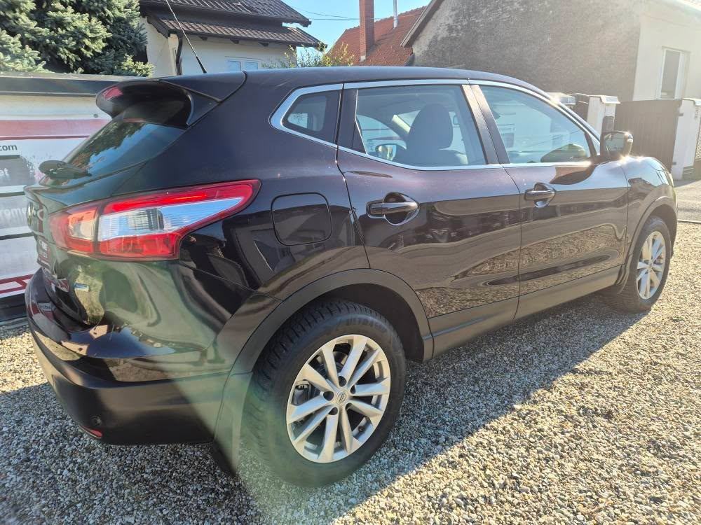 Nissan Qashqai 1,5 dCi 360,klima,veliki i mali servis,reg 4/27,odličan, fotografija 6