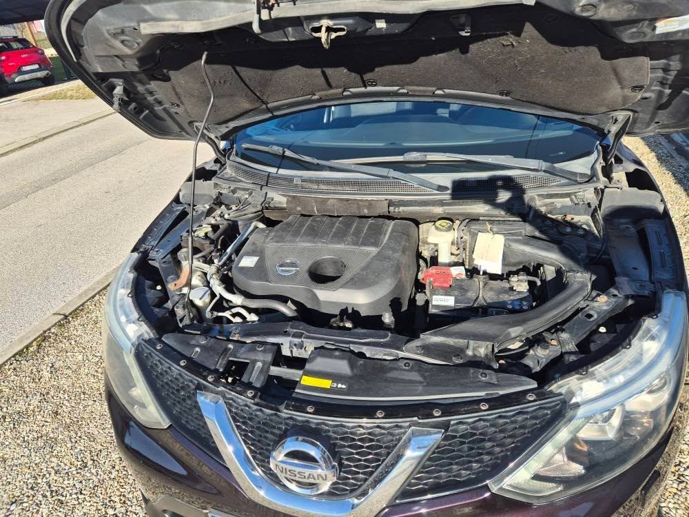 Nissan Qashqai 1,5 dCi 360,klima,veliki i mali servis,reg 4/27,odličan, fotografija 18