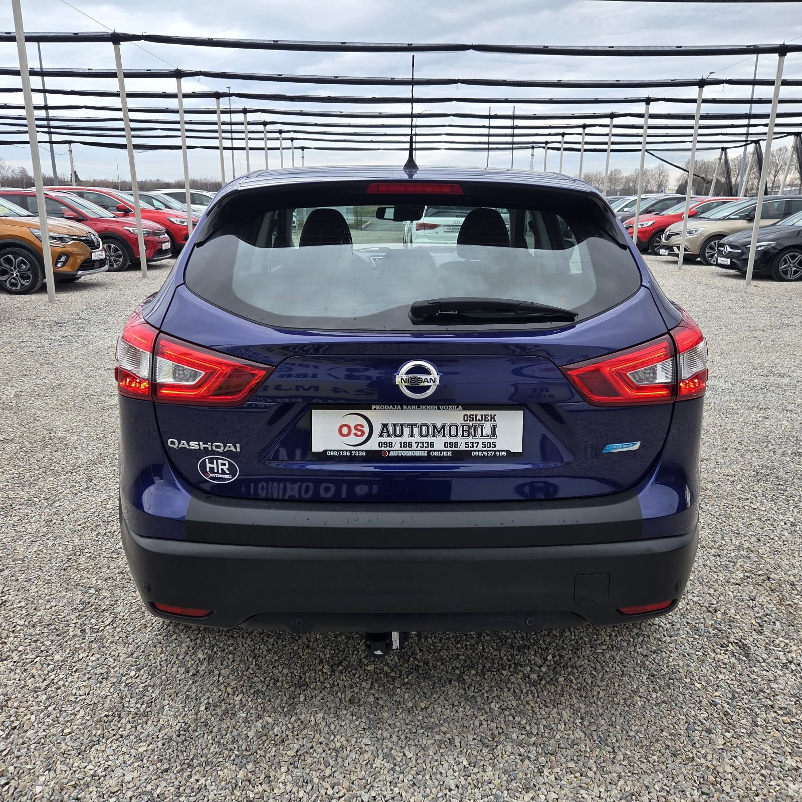Nissan Qashqai 1,5 dCi 360°NAVIMKAMERA,CLIMATRONIC,GR.SJ,REG.3/2027, fotografija 6