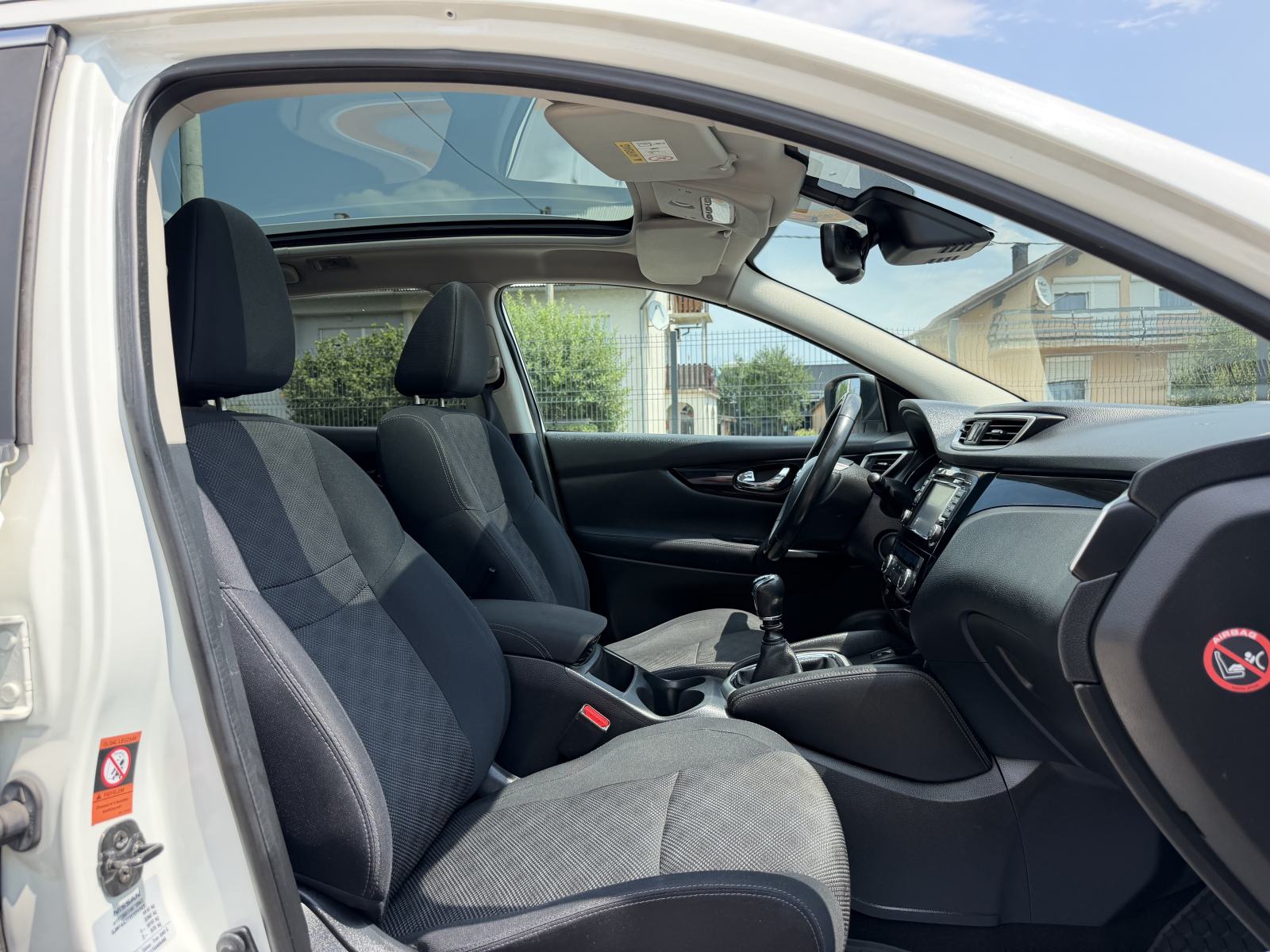 Nissan Qashqai 1,5 dCi Tekna - NAVIGACIJA - KAMERA 360 - GARANCIJA, fotografija 13