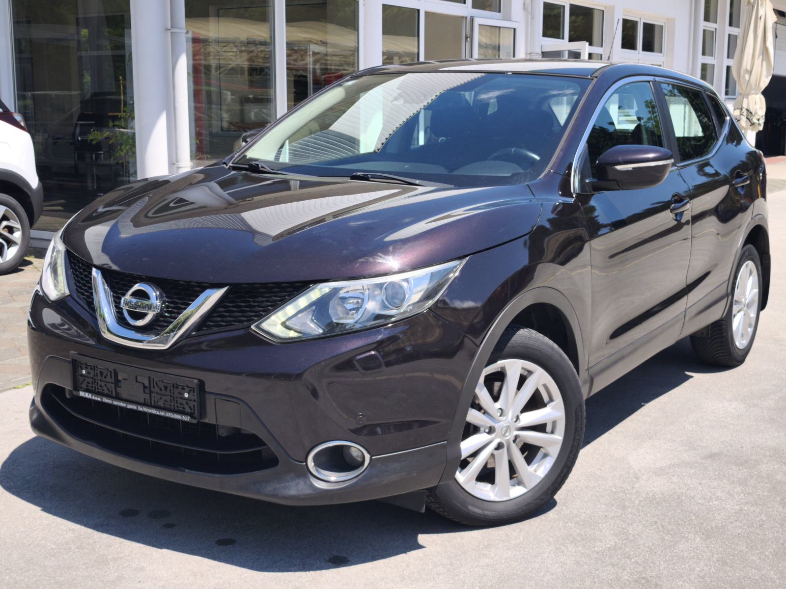 Nissan Qashqai 1,5 dCi 6 BRZINA NAVI PARK SENZORI I KAMERA LED KUKA, fotografija 6