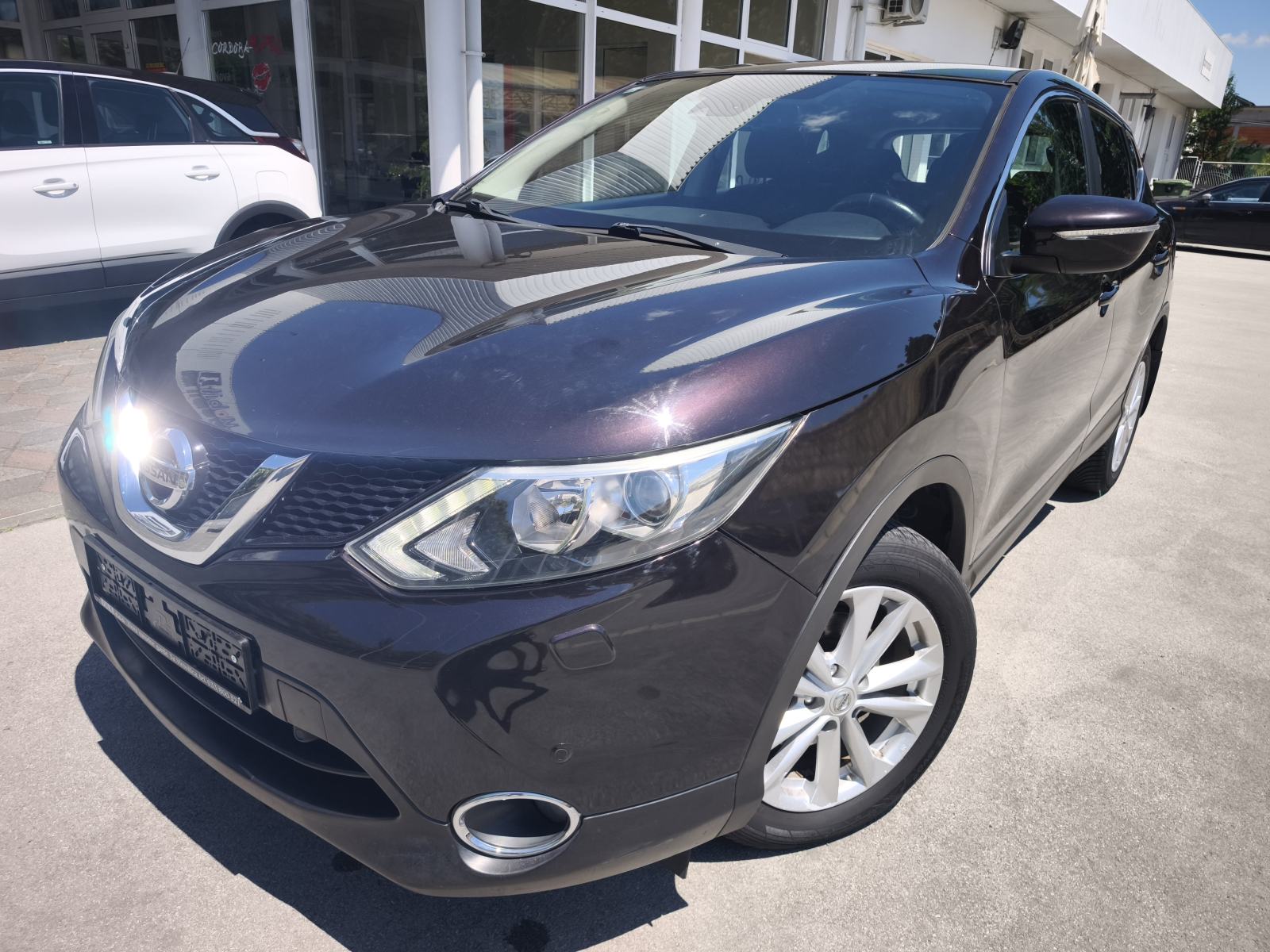 Nissan Qashqai 1,5 dCi 6 BRZINA NAVI PARK SENZORI I KAMERA LED KUKA, fotografija 5