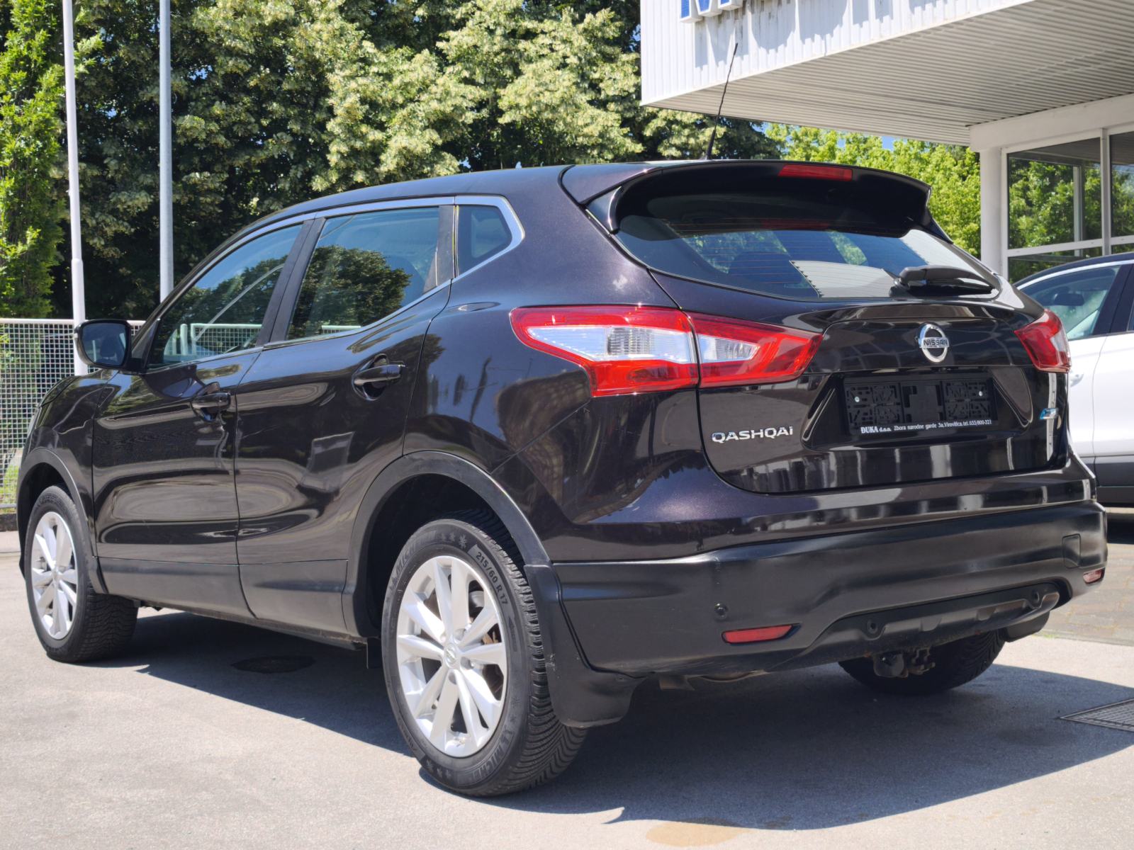 Nissan Qashqai 1,5 dCi 6 BRZINA NAVI PARK SENZORI I KAMERA LED KUKA, fotografija 8