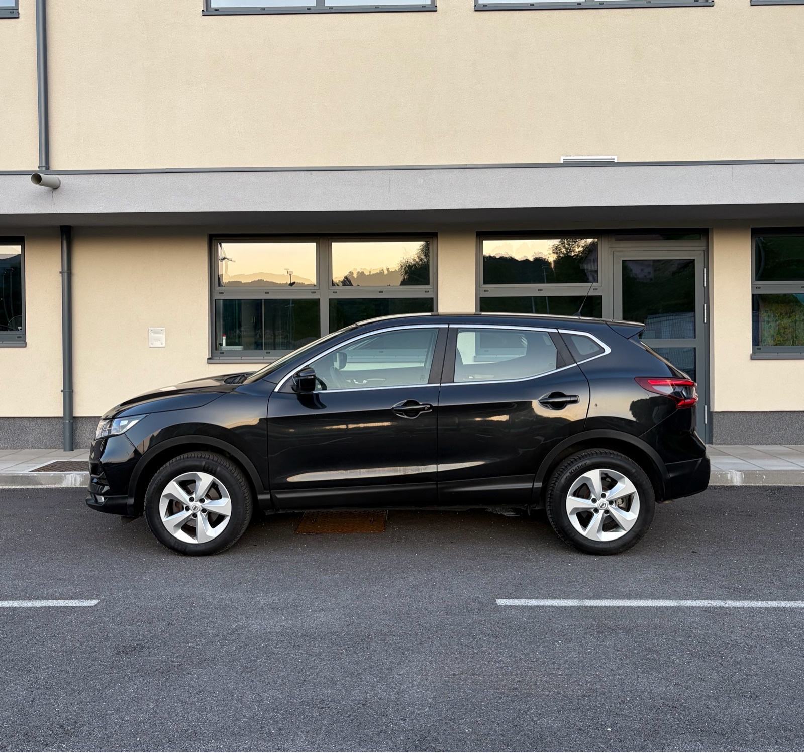 Nissan Qashqai 1,5 dCi 81 kW 2019g. 12.900 eur, fotografija 14