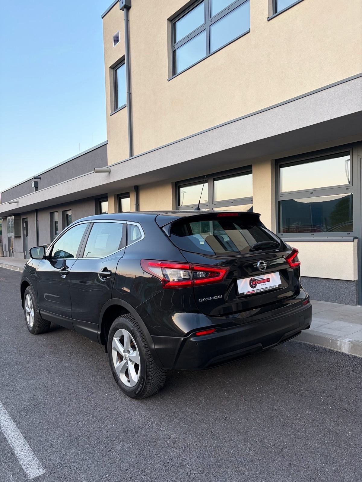 Nissan Qashqai 1,5 dCi 81 kW 2019g. 12.900 eur, fotografija 16